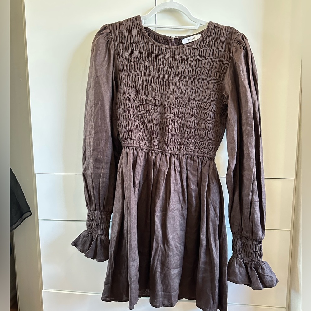 Dissh brand. Uk size8 -us size 4.  Without tag.    Worn once